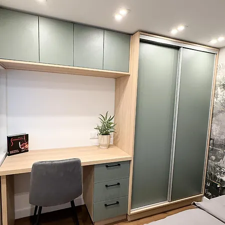 T25 Urban Hideaway アパート