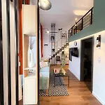 T25 Urban Hideaway Lägenhet Budapest