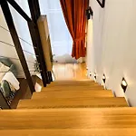 T25 Urban Hideaway