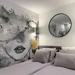 Lägenhet T25 Urban Hideaway
