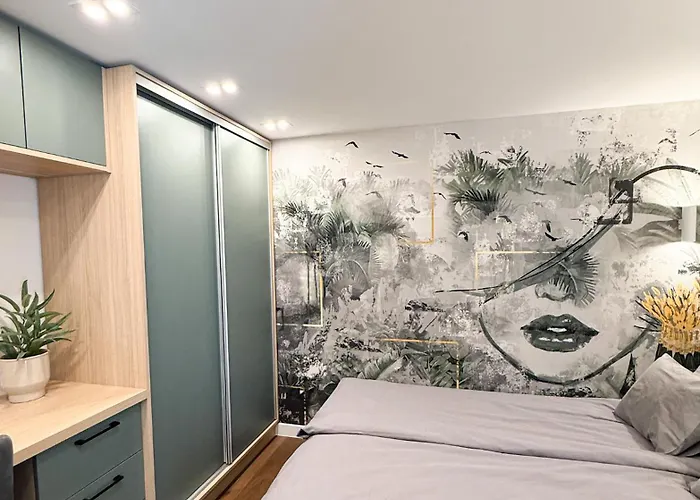 דירה T25 Urban Hideaway *